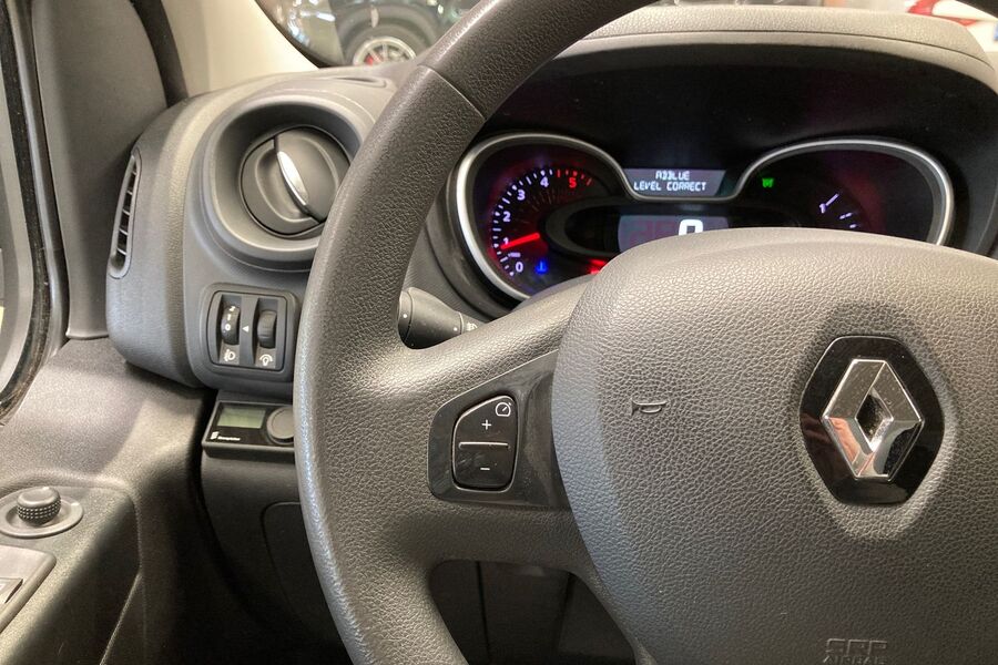 Renault Trafic vaihtoauto