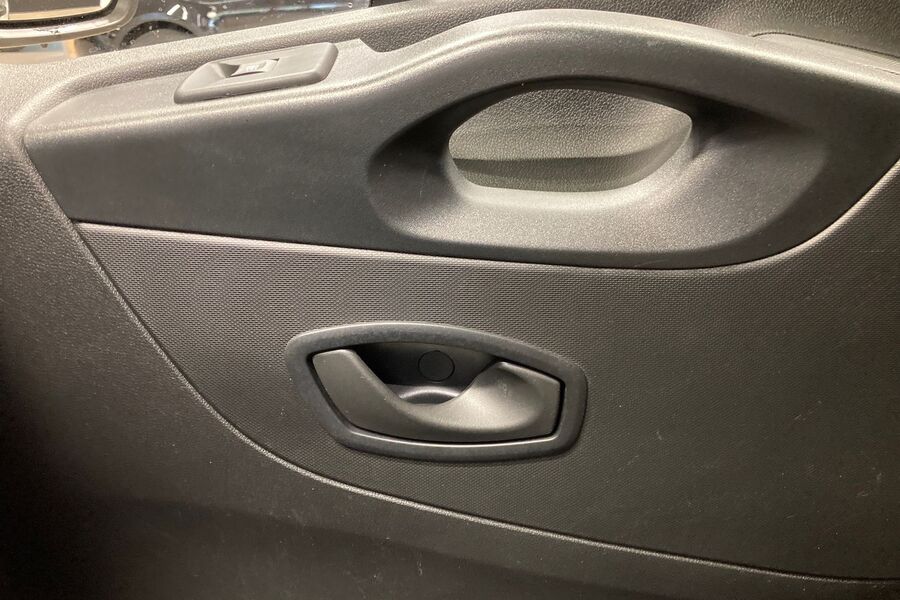 Renault Trafic vaihtoauto