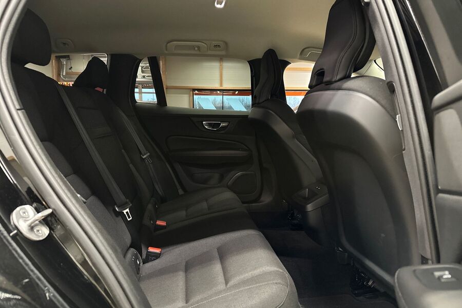 Volvo V60 Cross Country vaihtoauto