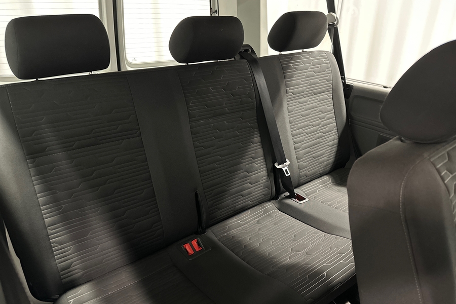 Volkswagen Caravelle vaihtoauto