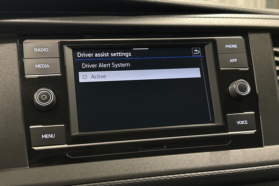 Volkswagen Caravelle vaihtoauto