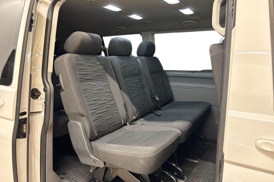 Volkswagen Caravelle vaihtoauto