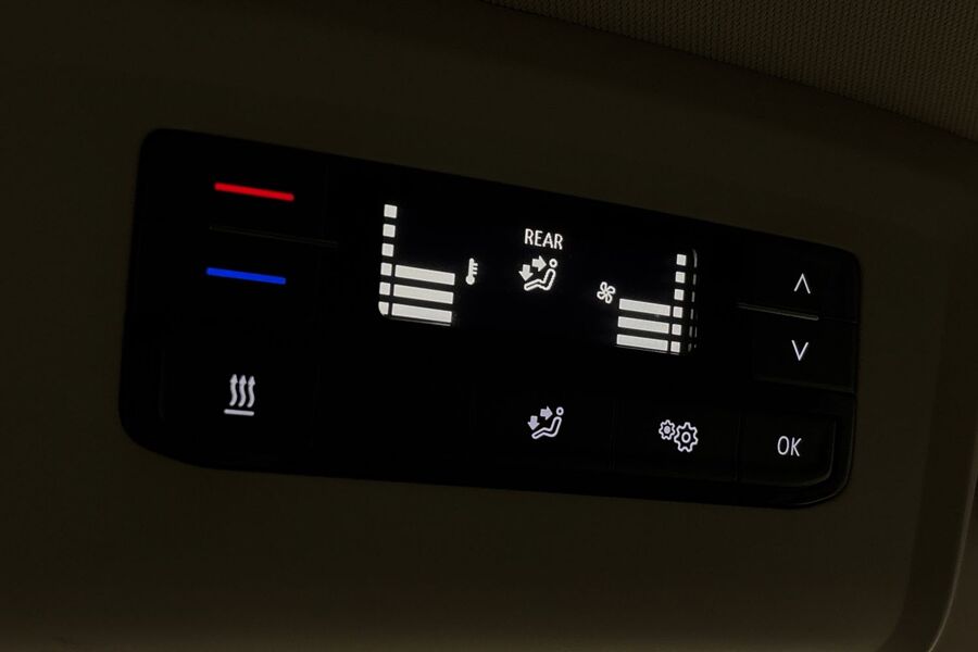 Volkswagen Caravelle vaihtoauto