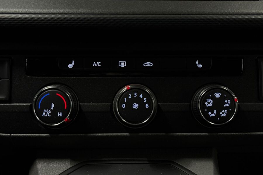 Volkswagen Caravelle vaihtoauto