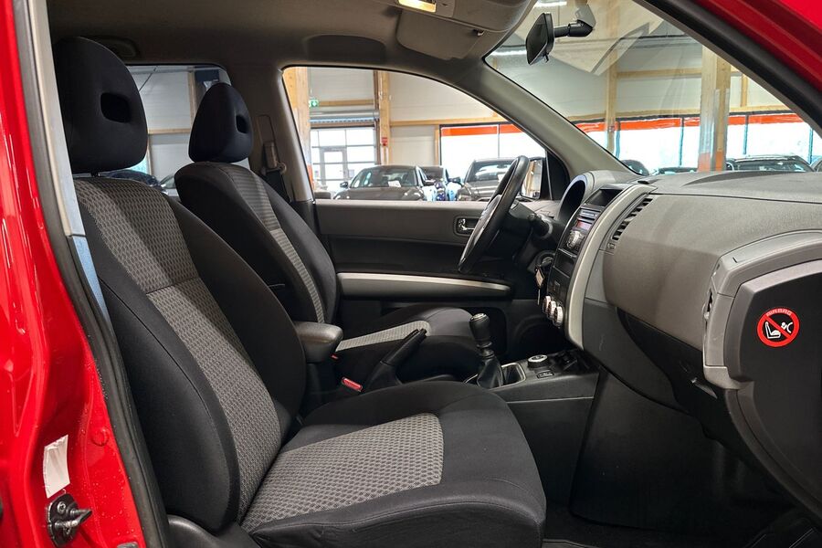 Nissan X-Trail vaihtoauto