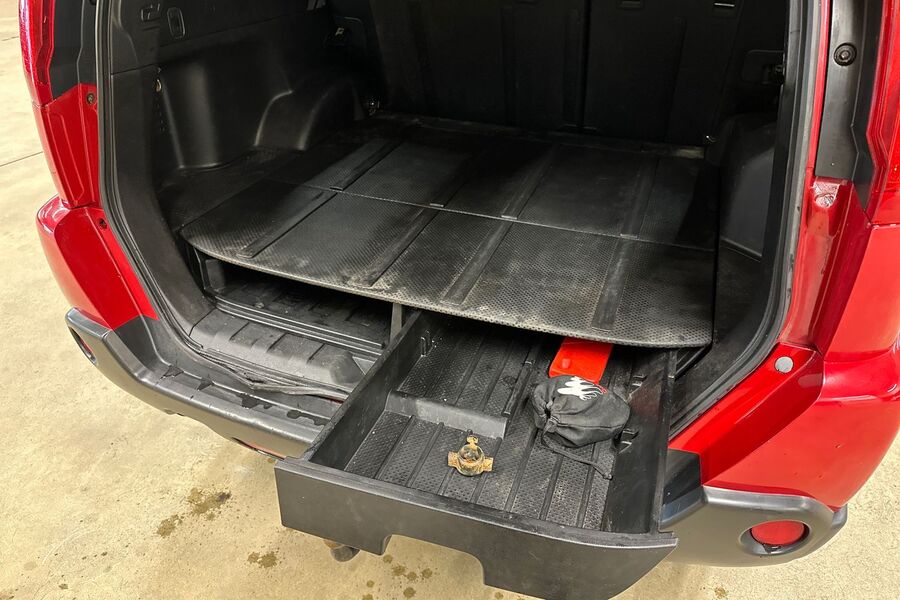 Nissan X-Trail vaihtoauto