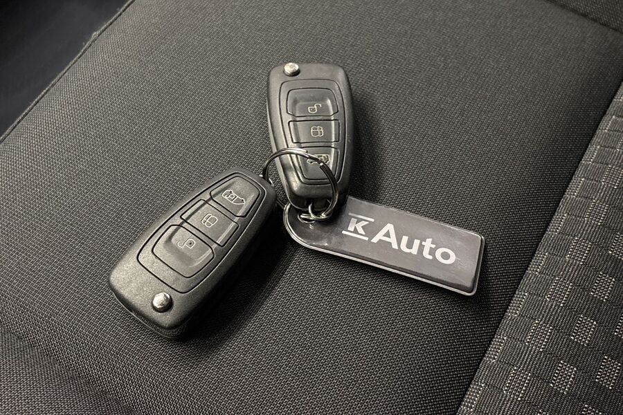 Ford Transit Custom vaihtoauto