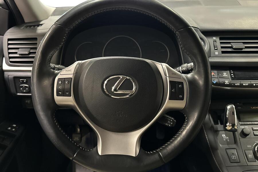 Lexus CT vaihtoauto