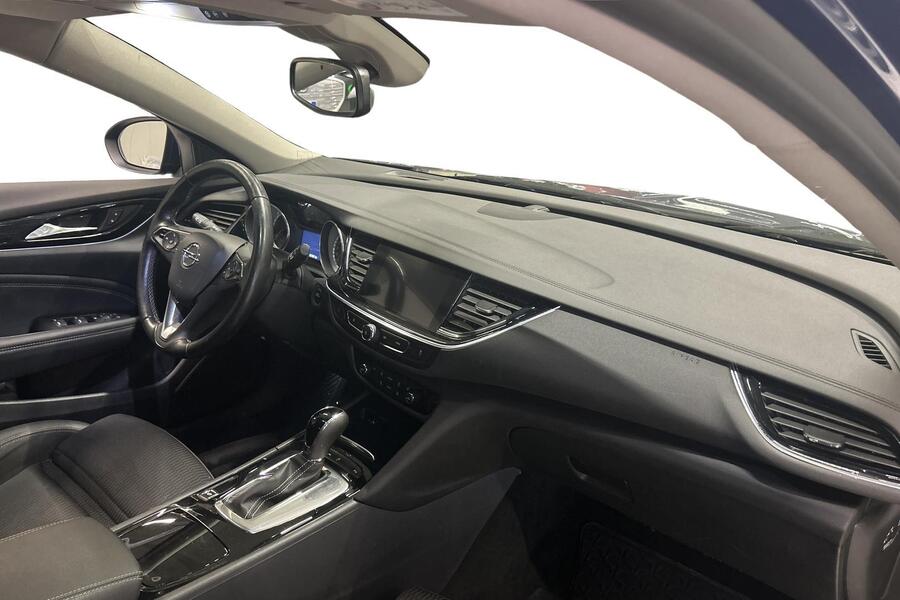 Opel Insignia vaihtoauto