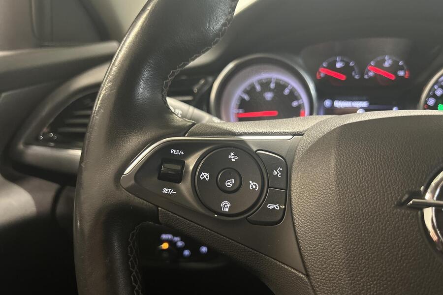 Opel Insignia vaihtoauto