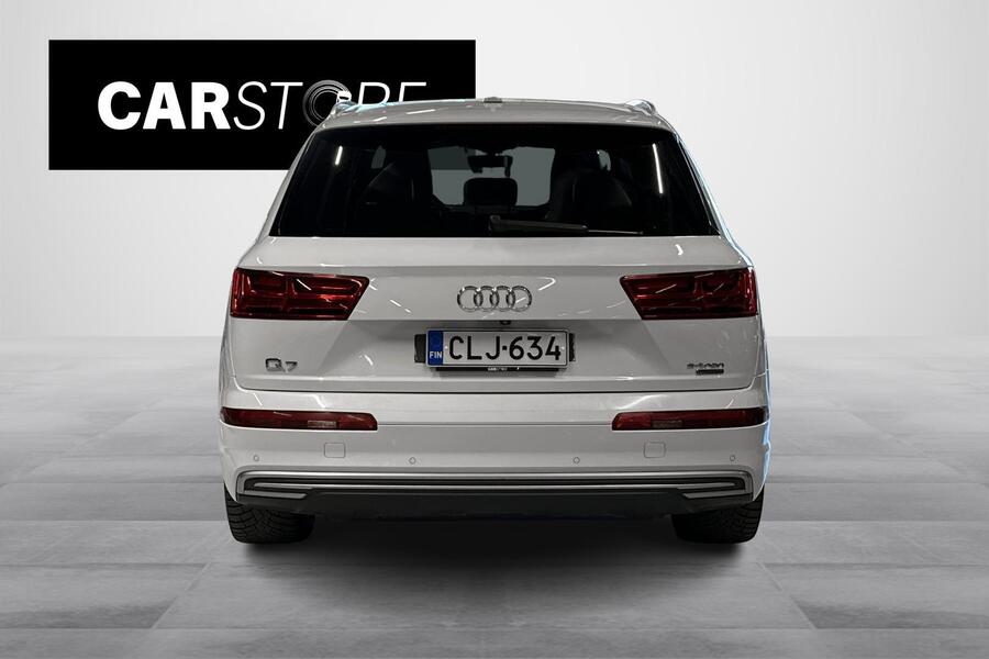 Audi Q7 vaihtoauto