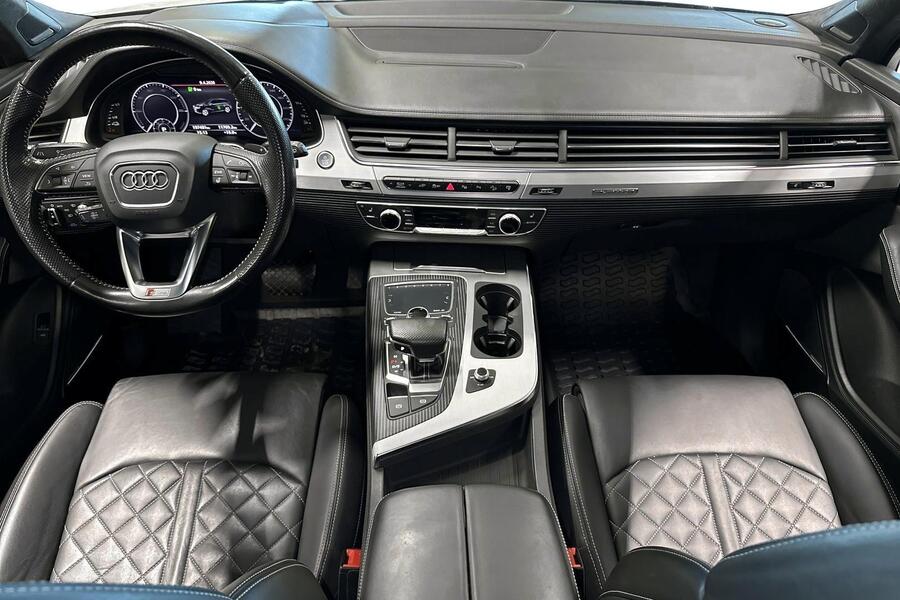 Audi Q7 vaihtoauto