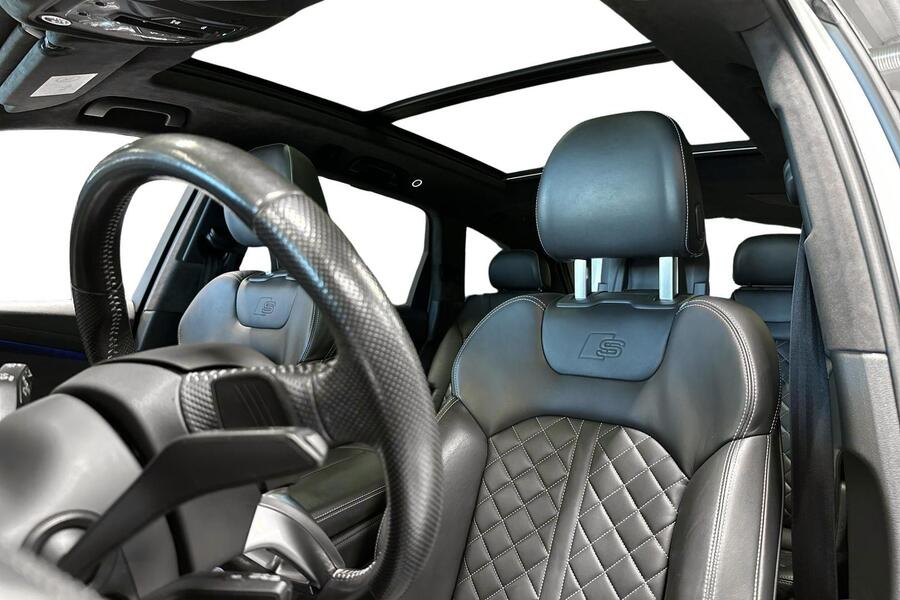 Audi Q7 vaihtoauto