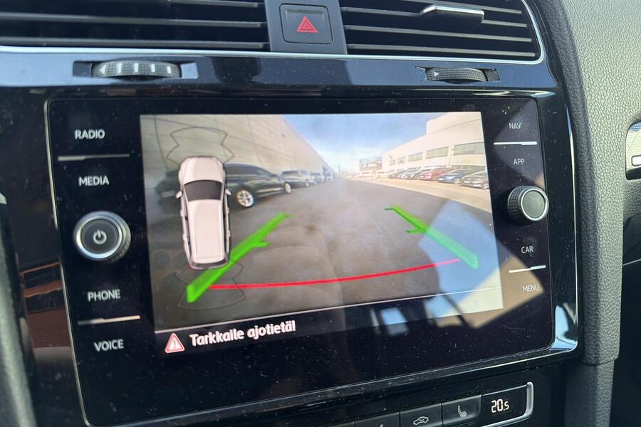 Volkswagen Golf vaihtoauto