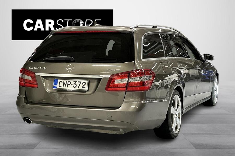 Mercedes-Benz E vaihtoauto