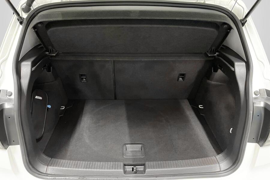 Volkswagen T-Cross vaihtoauto