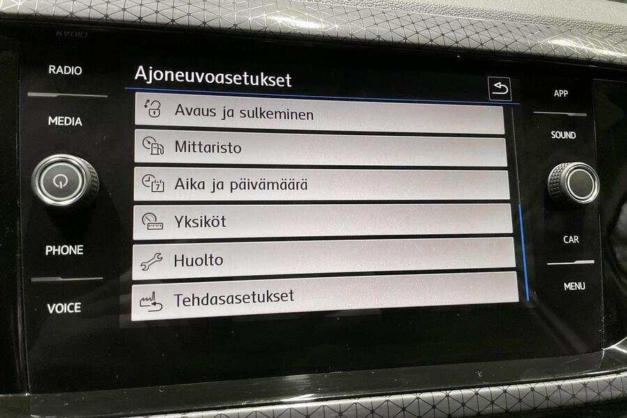 Volkswagen T-Cross vaihtoauto