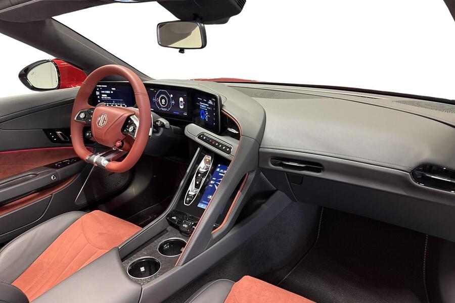 MG Cyberster vaihtoauto