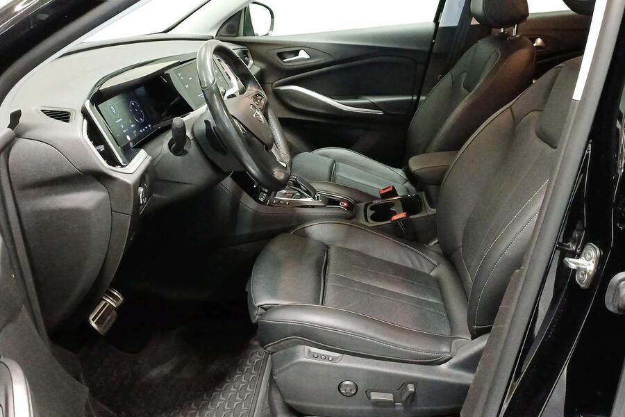 Opel Grandland vaihtoauto