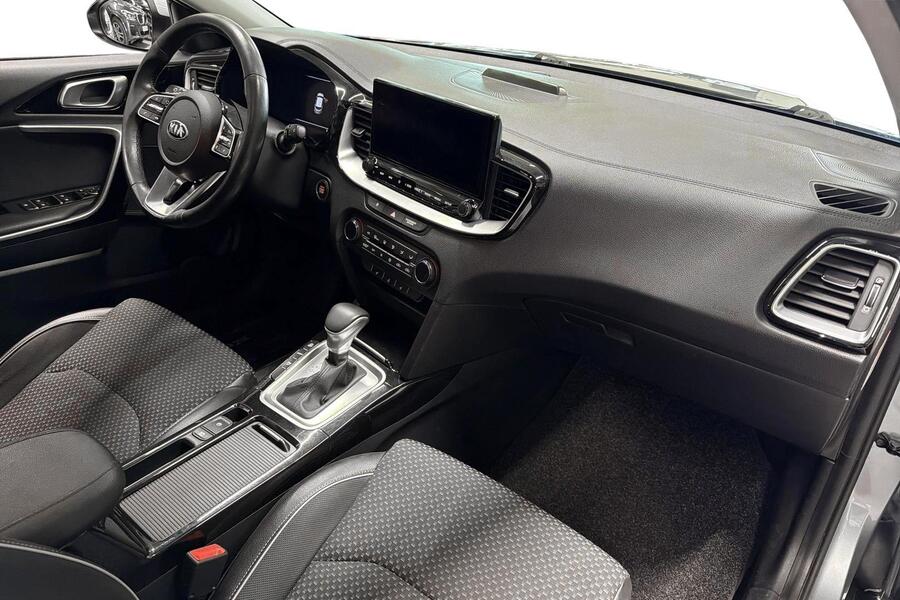 Kia XCeed vaihtoauto