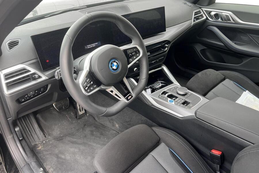 BMW i4 vaihtoauto