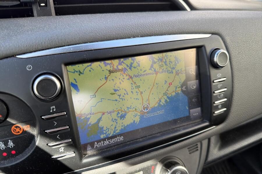 Toyota Yaris vaihtoauto