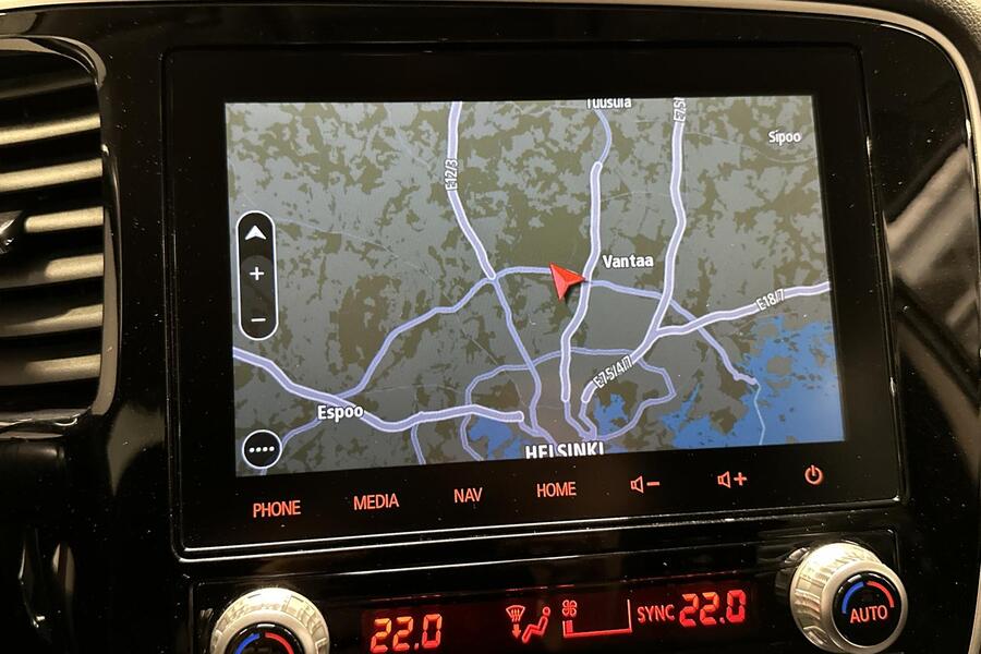 Mitsubishi Outlander PHEV vaihtoauto