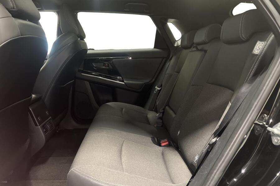 Toyota bZ4X vaihtoauto