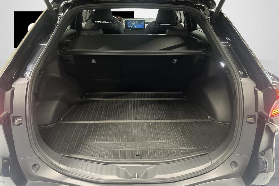 Toyota bZ4X vaihtoauto