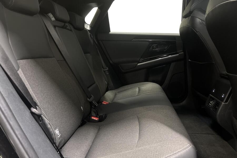 Toyota bZ4X vaihtoauto