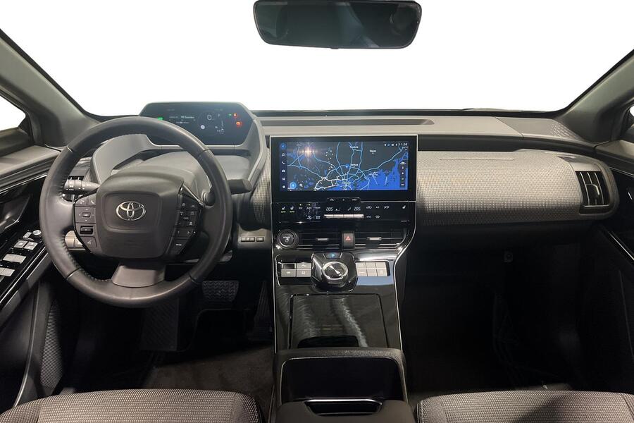 Toyota bZ4X vaihtoauto