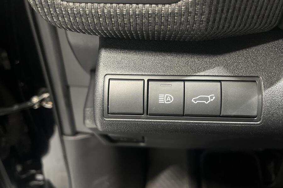 Toyota bZ4X vaihtoauto