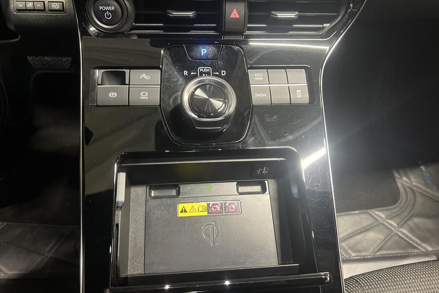 Toyota bZ4X vaihtoauto