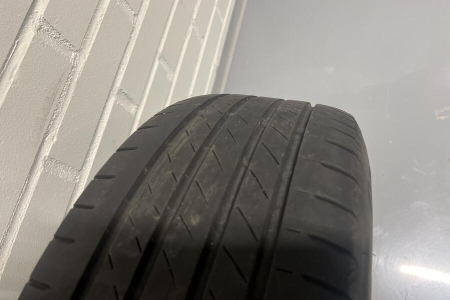 Toyota bZ4X vaihtoauto