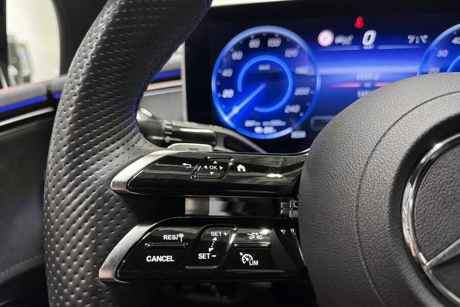 Mercedes-Benz EQE vaihtoauto
