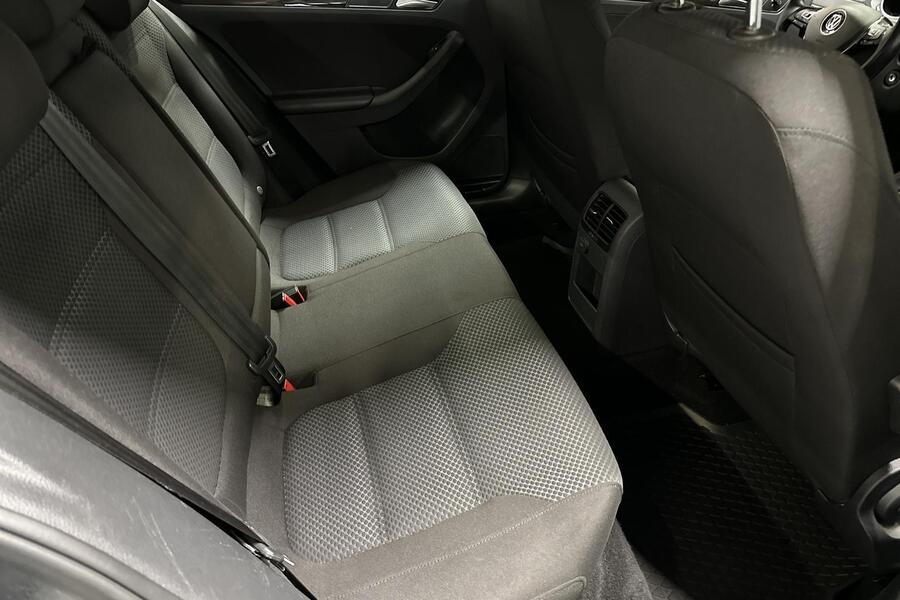 Volkswagen Jetta vaihtoauto