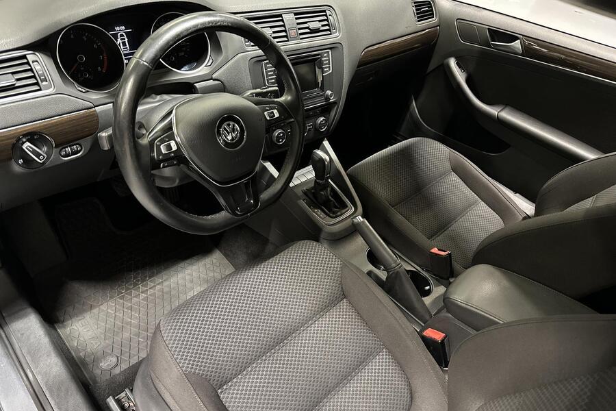 Volkswagen Jetta vaihtoauto