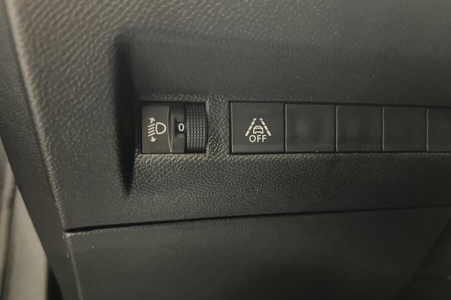 Peugeot e-2008 vaihtoauto