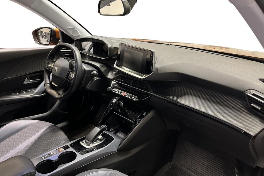 Peugeot e-2008 vaihtoauto