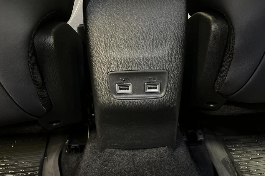 Peugeot e-2008 vaihtoauto