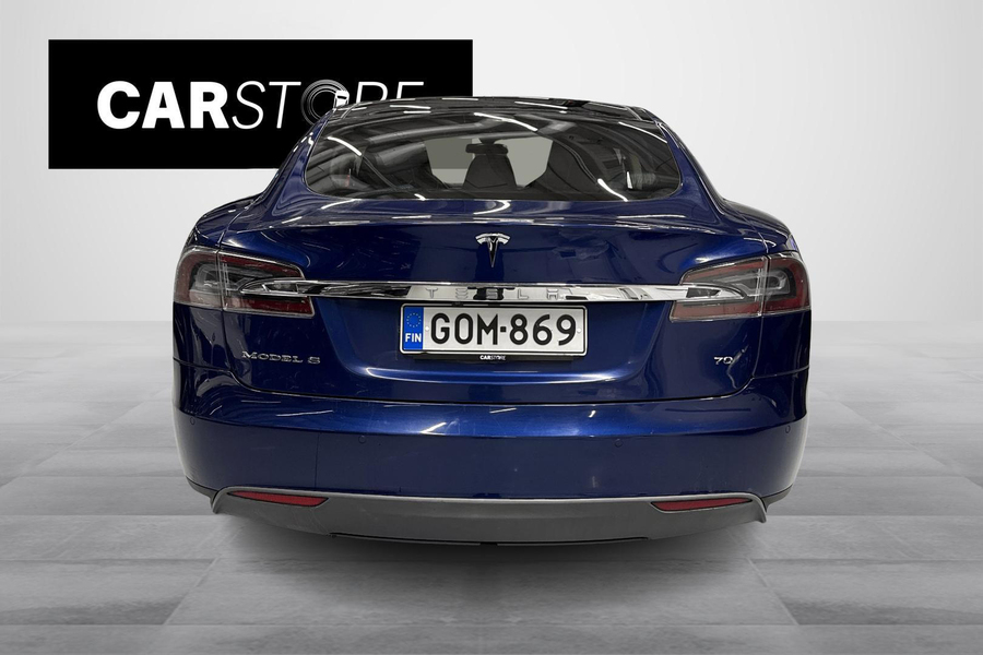 Tesla Model S vaihtoauto