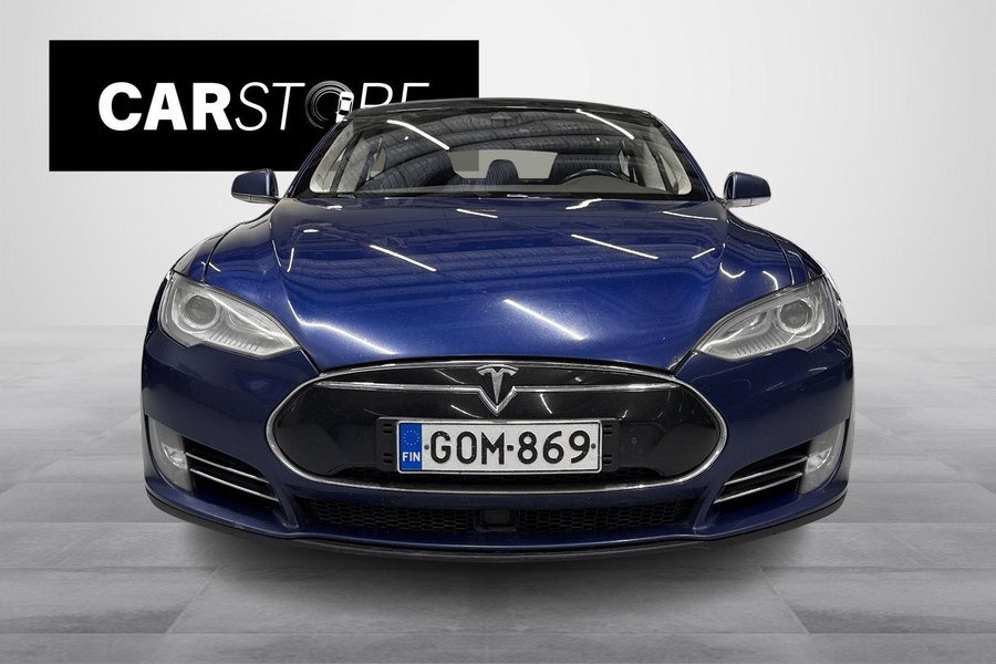 Tesla Model S vaihtoauto
