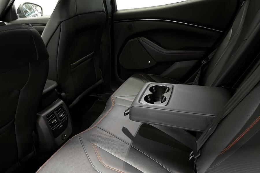 Ford USA Mustang vaihtoauto