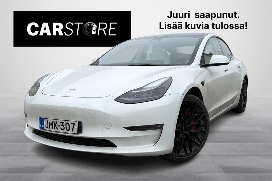 Tesla Model 3 vaihtoauto