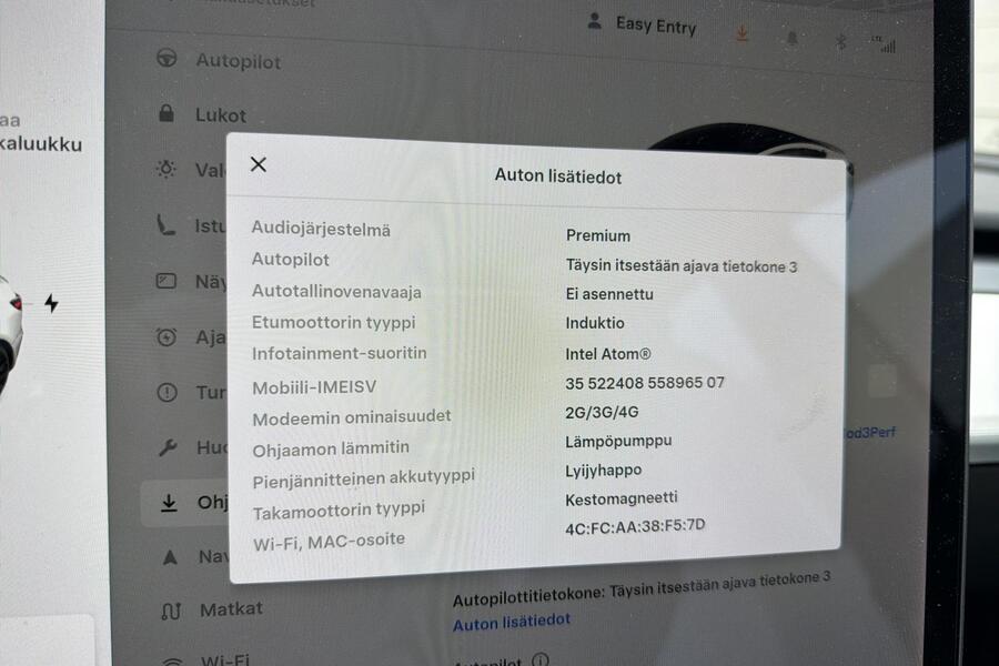 Tesla Model 3 vaihtoauto