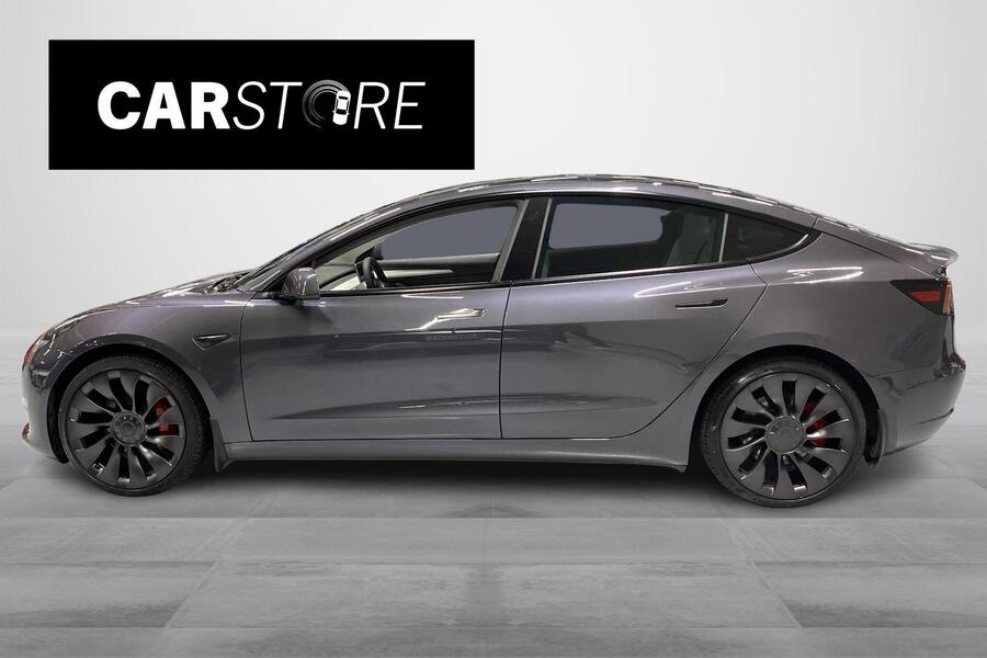 Tesla Model 3 vaihtoauto