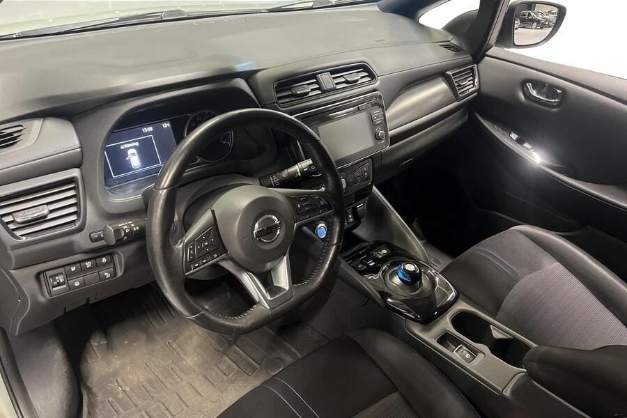 Nissan Leaf vaihtoauto