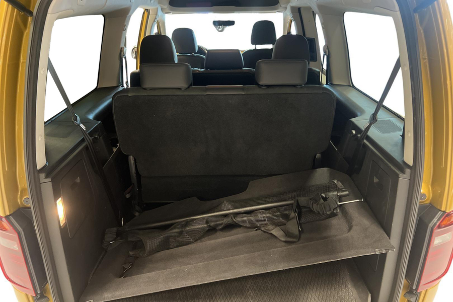 Volkswagen Caddy Maxi vaihtoauto