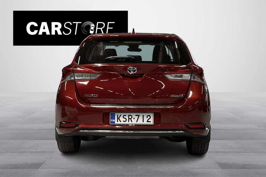 Toyota Auris vaihtoauto