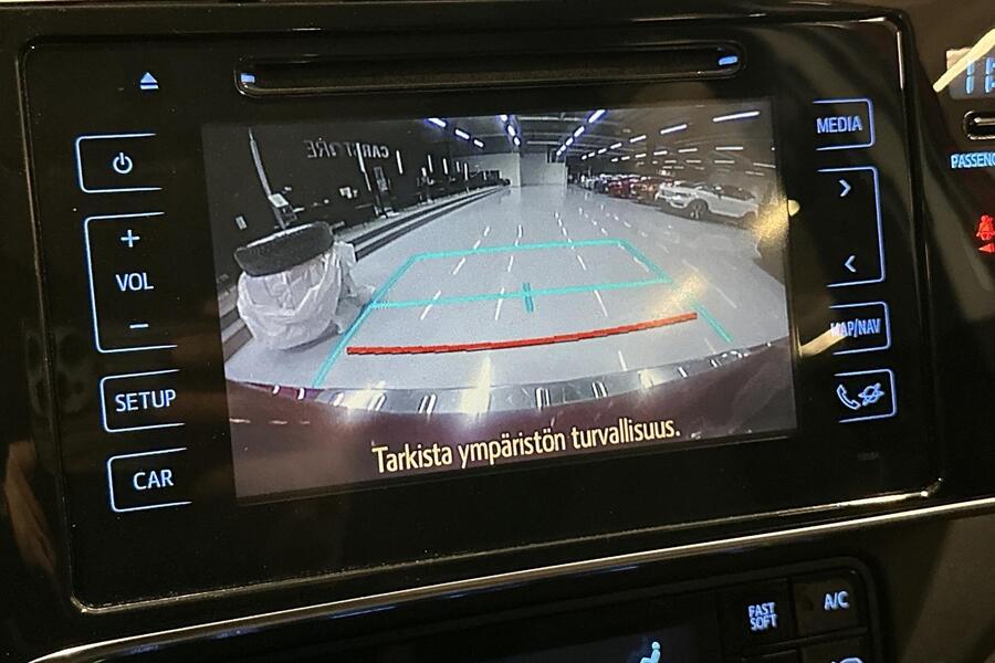 Toyota Auris vaihtoauto